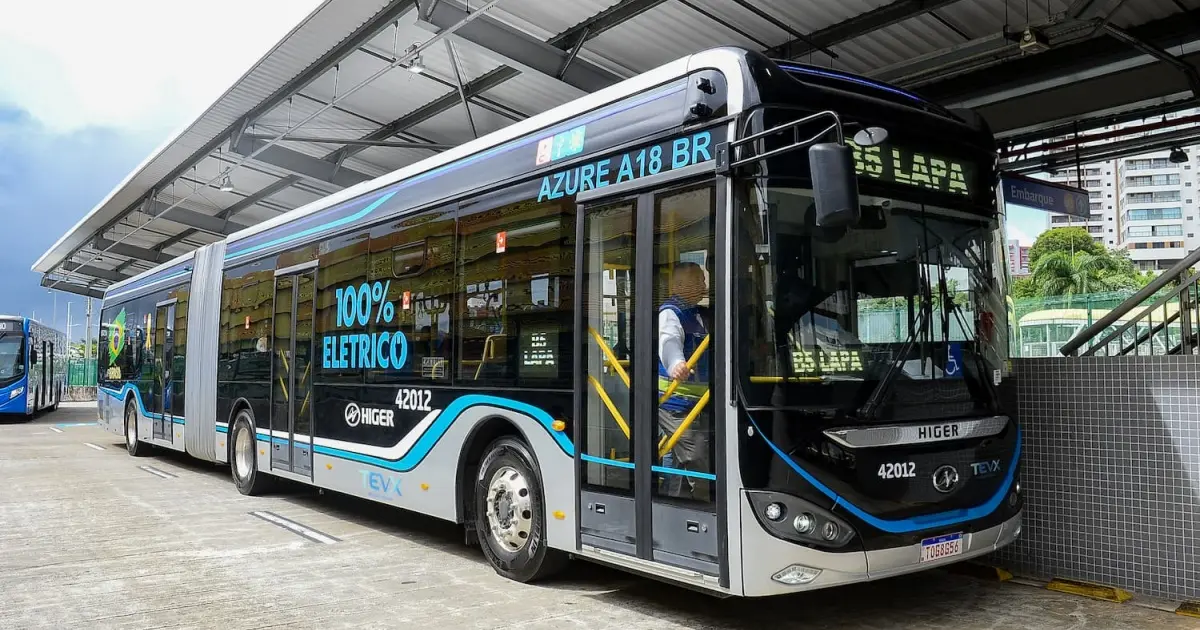 Salvador/BA testa dois novos modelos de ônibus elétricos em linhas regulares