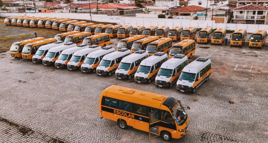 Maceió/AL retoma transporte escolar com nova frota de 250 ônibus vistoriados