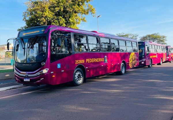 Pederneiras/SP renova frota de ônibus e mantém tarifa a R$ 2 no transporte circular