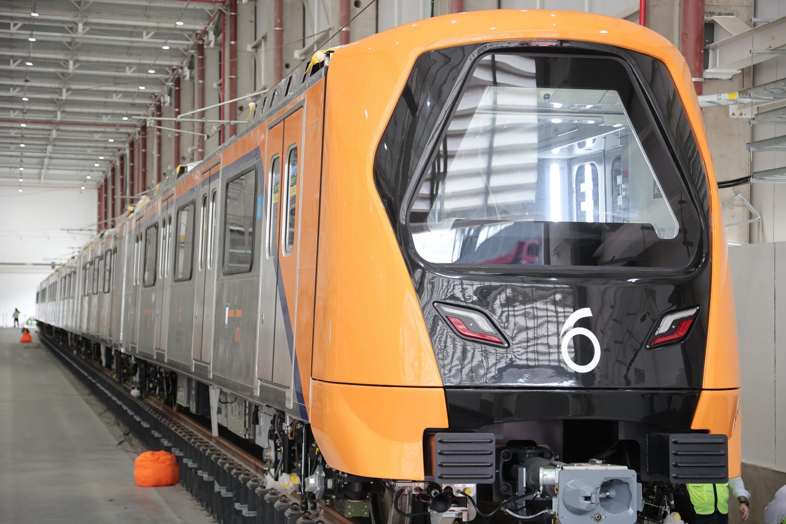 Primeiro trem da Linha 6-Laranja do Metrô é entregue e inicia fase de testes em São Paulo