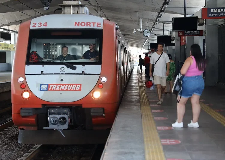 Trensurb prevê retomada plena do metrô de Porto Alegre/RS ainda este ano