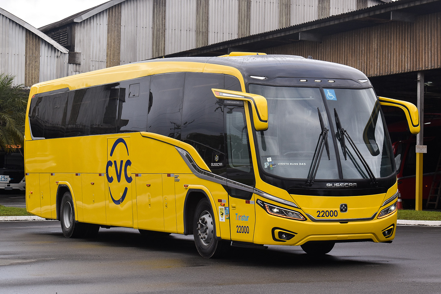 Turistur de Gramado/RS moderniza frota com novo ônibus Busscar de alta tecnologia