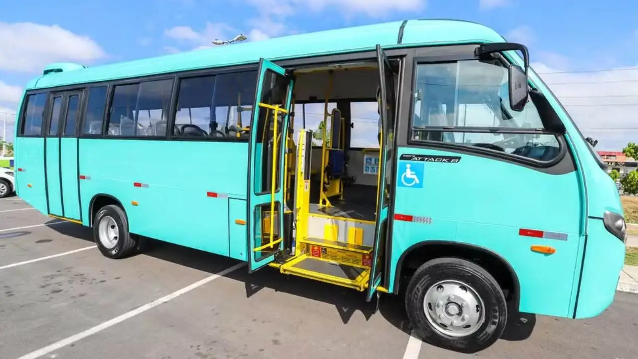 Renovação da frota: Manaus/AM substitui ‘Amarelinhos’ por ‘Azuizinhos’