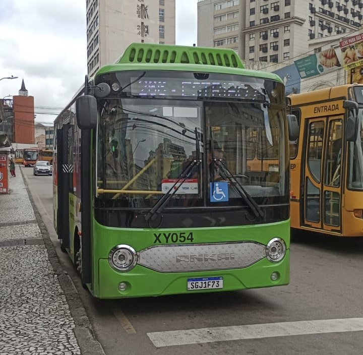 Curitiba/PR avança na eletrificação e testa ônibus elétrico chinês da Ankai