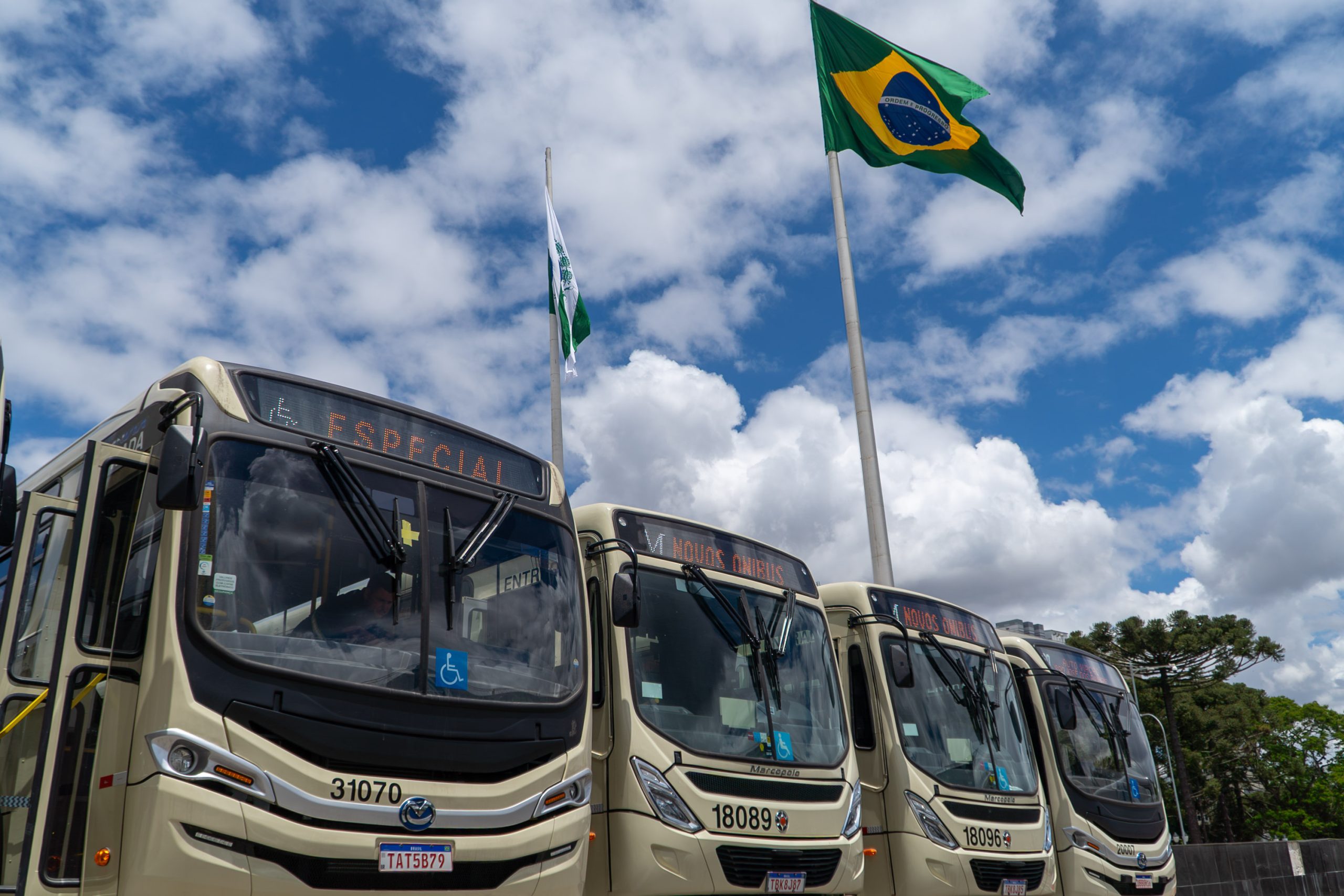 São José dos Pinhais/PR recebe 36 novos ônibus metropolitanos para 70 mil usuários