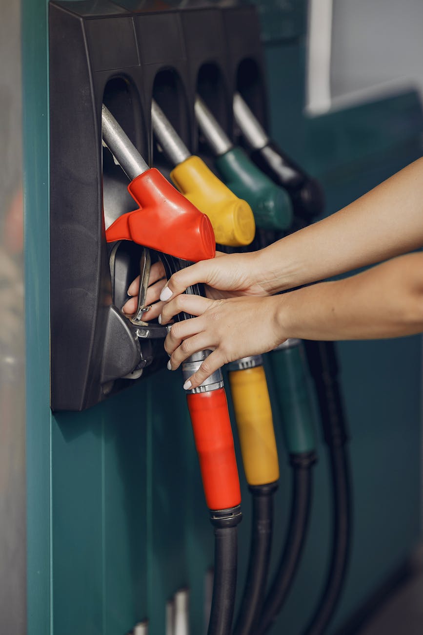 Como economizar combustível: mitos e verdades sobre o consumo do seu veículo